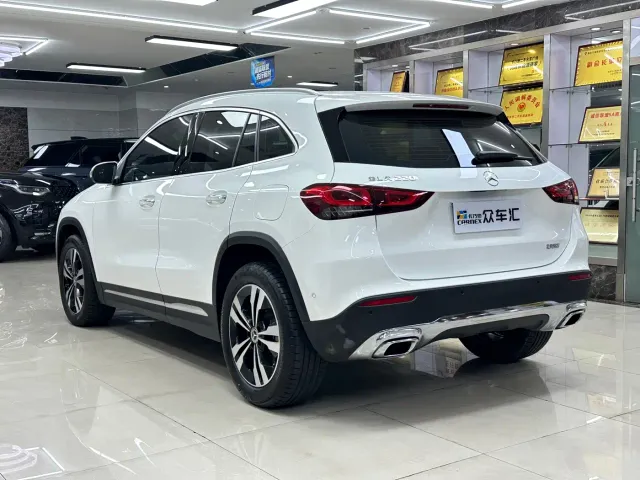 Mercedes-Benz GLA-Class — Фото автомобиля 4