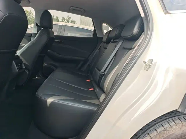 Baojun Yunhai — Фото автомобиля 16