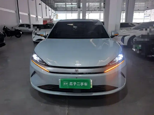 BYD Qin L — Фото автомобиля 2