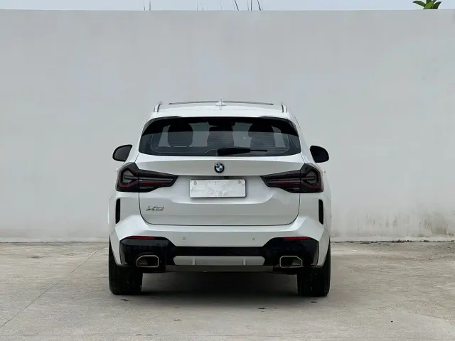 BMW X3 — Фото автомобиля 11