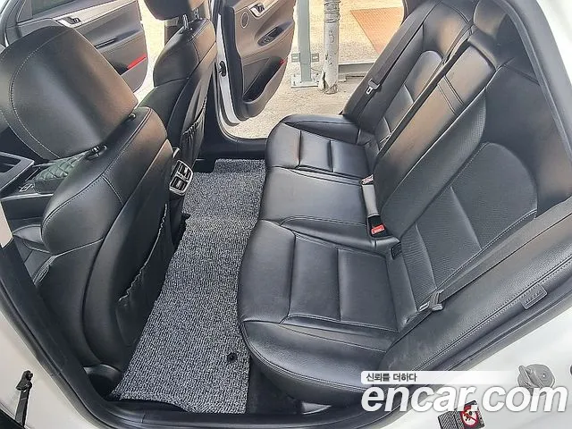 Hyundai Grandeur Новый Grandeur IG 3.0 LPi (Для проката) — Фото автомобиля 8