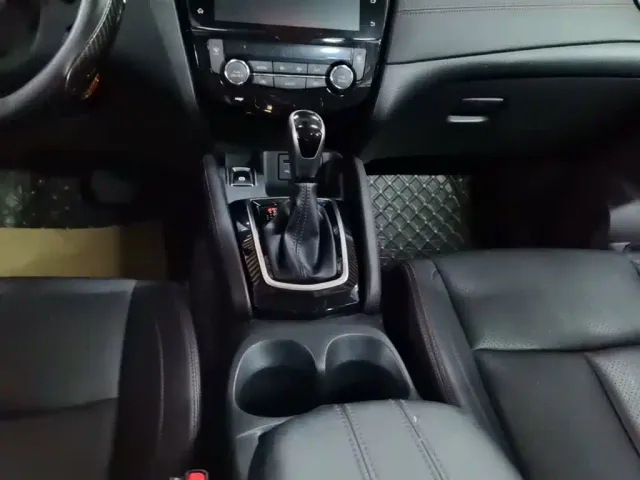 Nissan Qashqai — Фото автомобиля 13