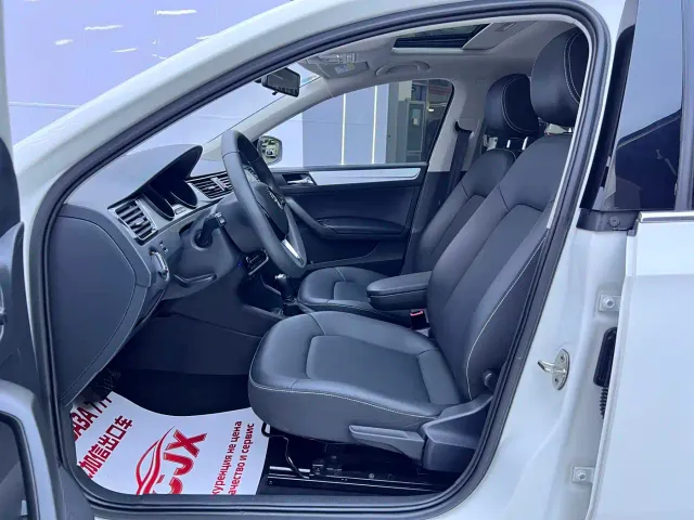 Skoda Rapid — Фото автомобиля 7