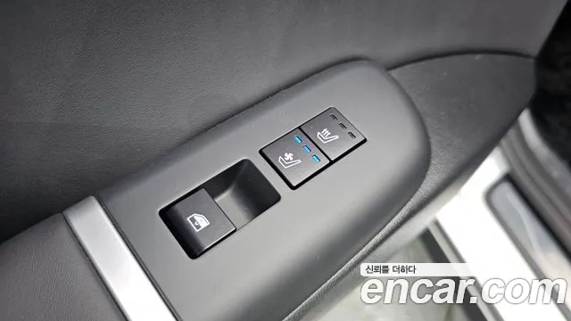 Hyundai Grandeur GN7 — Фото автомобиля 29