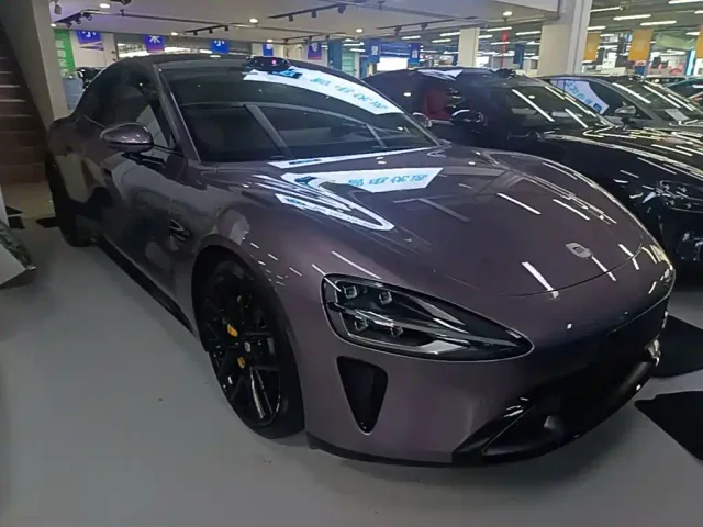 Xiaomi SU7 — Фото автомобиля 3