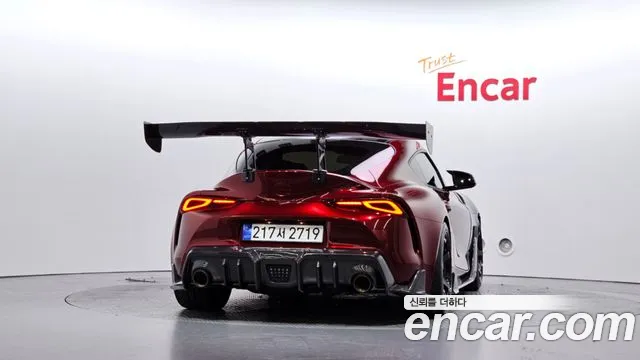 Toyota Supra — Фото автомобиля 4