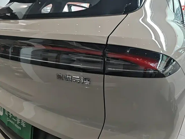Baojun Yunhai — Фото автомобиля 7