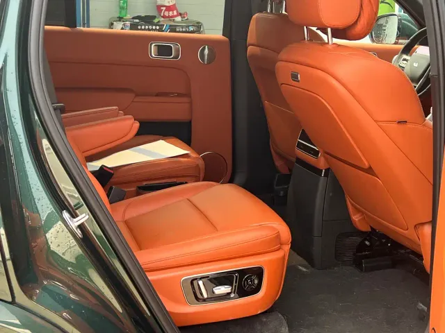 Li Auto L9 — Фото автомобиля 6