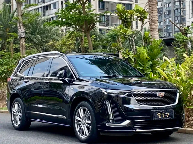Cadillac XT6 — Фото автомобиля 3