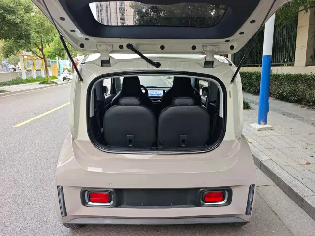 Baojun KiWi EV — Фото автомобиля 19