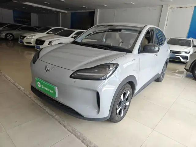Фотография автомобиля — Wuling Binguo PLUS