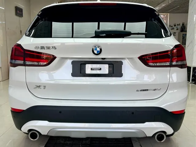 BMW X1 — Фото автомобиля 5