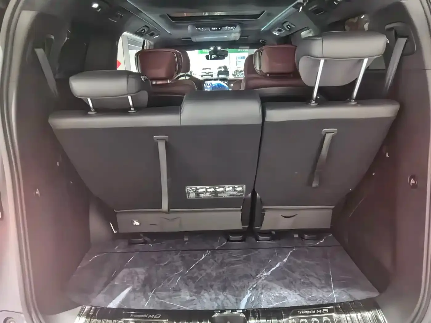 GAC Trumpchi Trumpchi M8 2023 Master Series Dual Hybrid Flagship Edition — Фото автомобиля 18