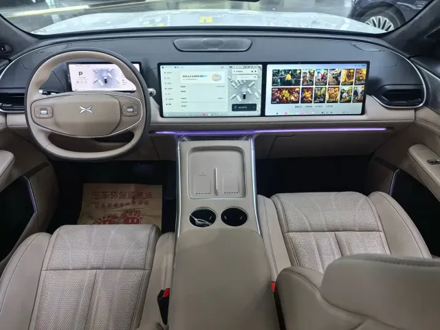 Xpeng G9 — Фото автомобиля 10
