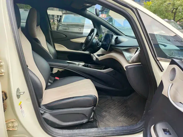 BYD Dolphin — Фото автомобиля 12