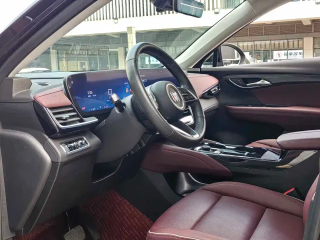Buick Envision Plus — Фото автомобиля 8