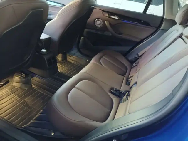 BMW X1 — Фото автомобиля 16