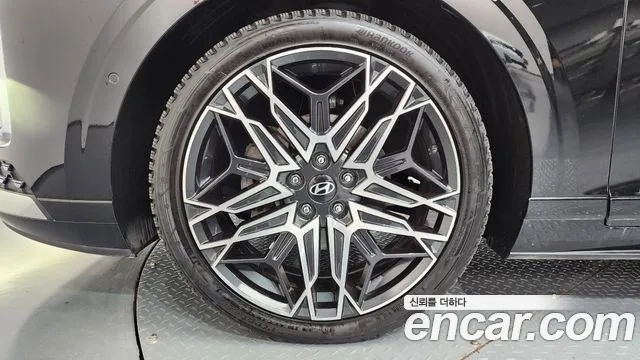 Hyundai Grandeur GN7 — Фото автомобиля 5