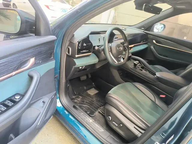 Geely Xingyue L — Фото автомобиля 15