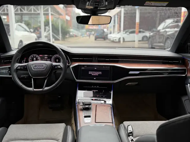 Audi Audi A6L 2023 Facelift 45 TFSI quattro Premium Dynamic — Фото автомобиля 18