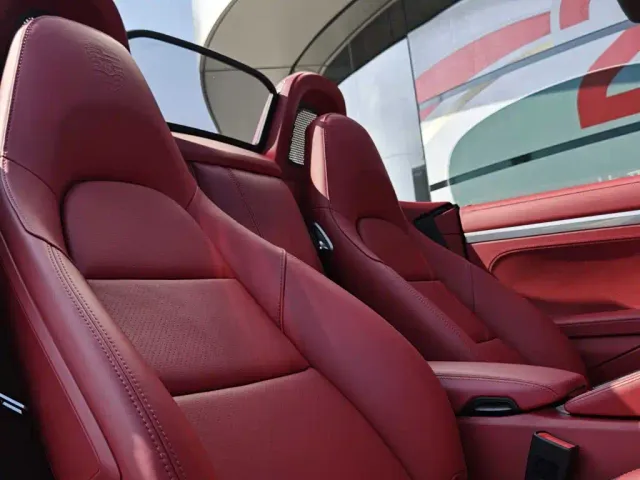 Porsche 718 — Фото автомобиля 20
