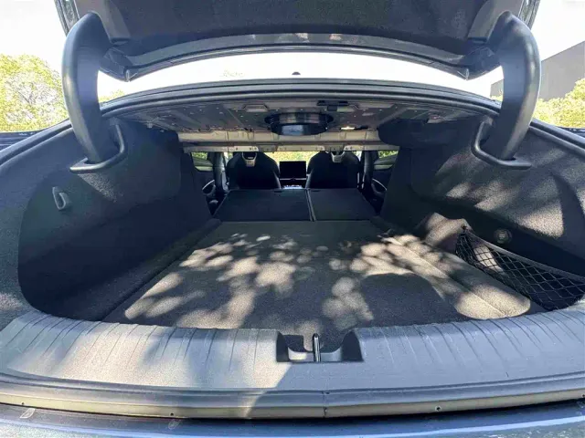 Xiaomi SU7 — Фото автомобиля 29