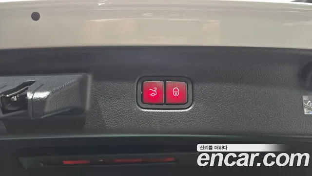 Mercedes-Benz S-Class — Фото автомобиля 15
