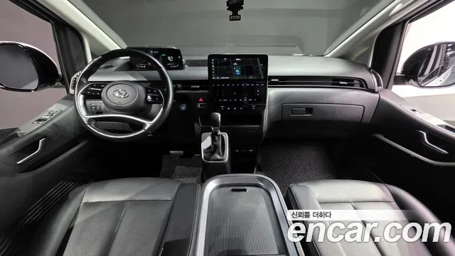 Hyundai Staria Staria — Фото автомобиля 7