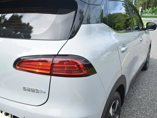 Wuling Binguo PLUS — Фото автомобиля 10