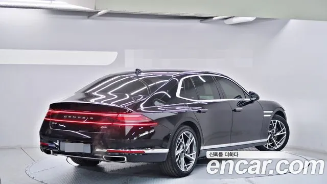 Genesis G90 RS4 — Фото автомобиля 2