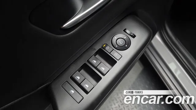 Hyundai Kona Kona (SX2) Бензин 1.6 Turbo 4WD — Фото автомобиля 28