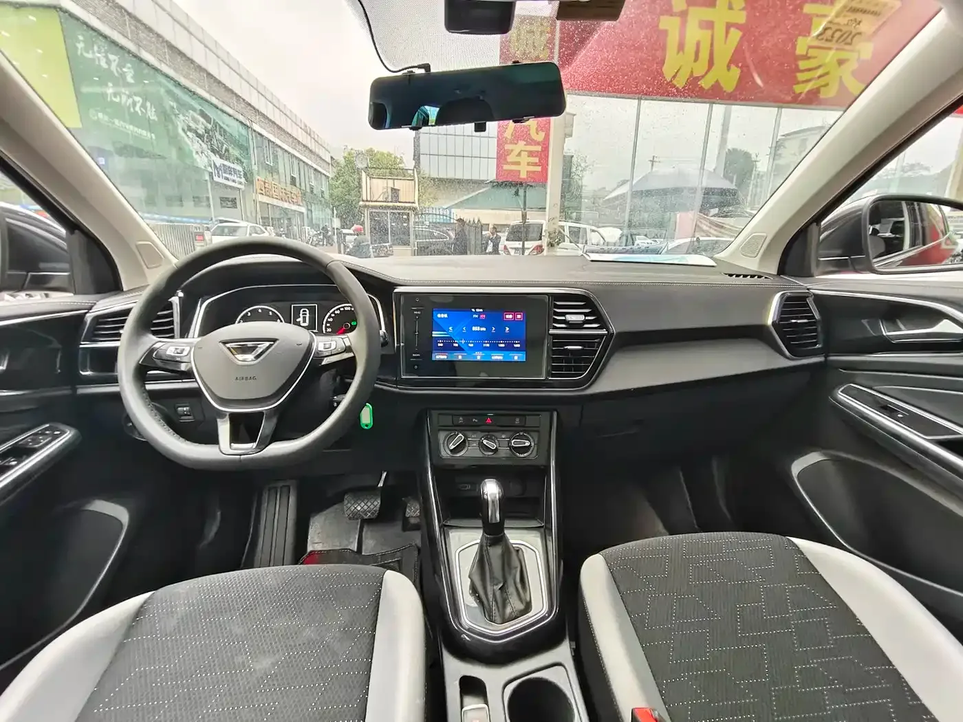 Jetta Jetta VS7 2021 1.4T Automatic Progressive Edition — Фото автомобиля 5
