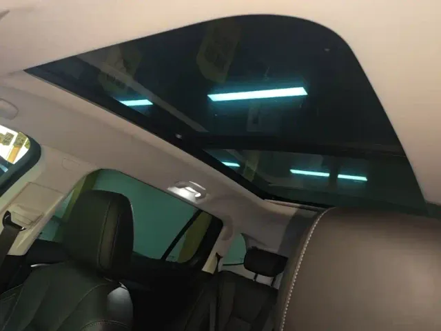 Buick Envision Plus — Фото автомобиля 17