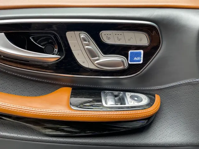 Mercedes-Benz V-Class — Фото автомобиля 7