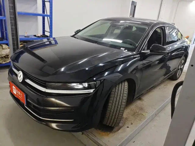 Фотография автомобиля — Volkswagen Magotan