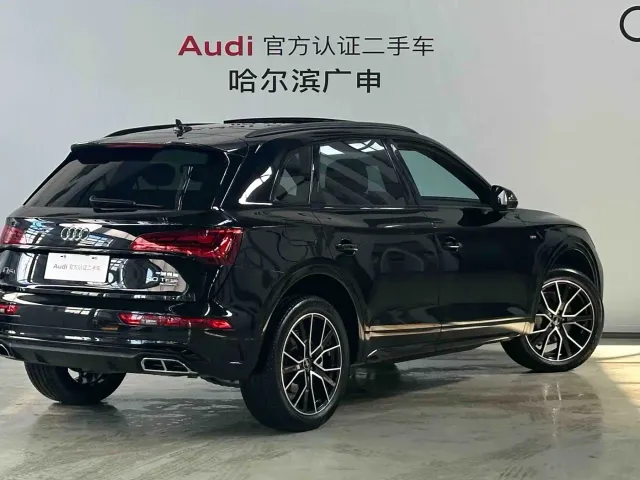 Audi Q5L — Фото автомобиля 2