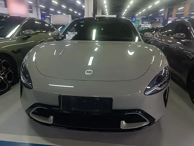 Xiaomi SU7 — Фото автомобиля 2