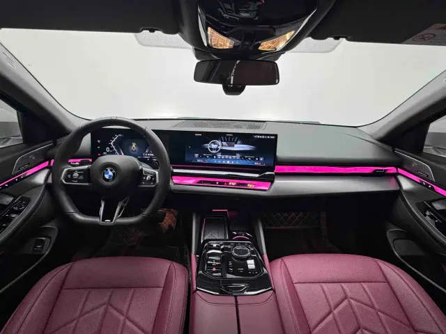 BMW 5 Series — Фото автомобиля 7