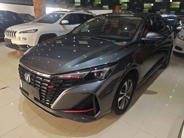 Фотография автомобиля — Changan Eado
