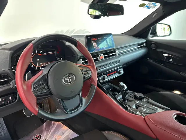 Toyota Supra — Фото автомобиля 19