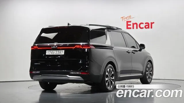 Kia Canival Carnival 4 поколение Дизель 7 мест Signature — Фото автомобиля 2