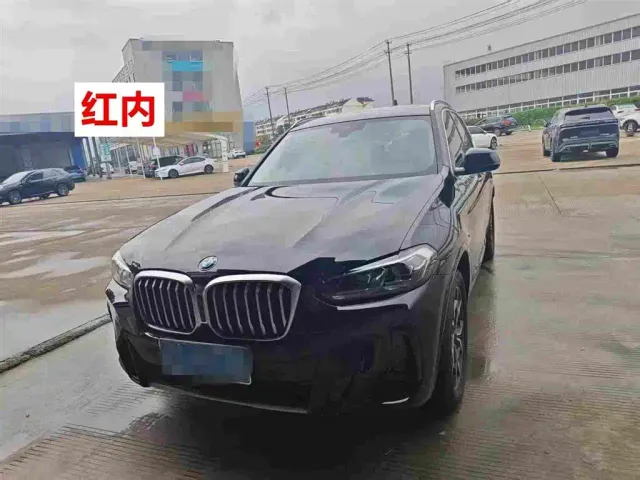 Фотография автомобиля — BMW X3