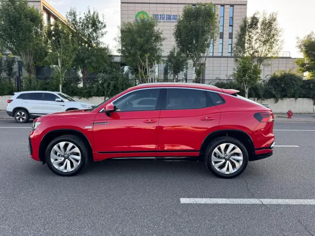Volkswagen Tayron X — Фото автомобиля 4