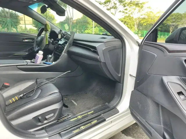 Toyota Avalon — Фото автомобиля 17
