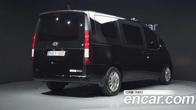 Hyundai Staria Staria Карго 3 места — Фото автомобиля 2