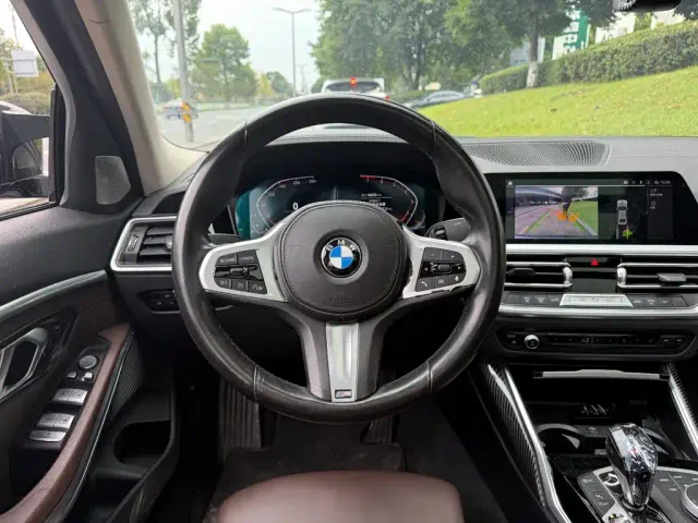 BMW 3 Series — Фото автомобиля 14