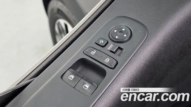 Hyundai Staria — Фото автомобиля 12