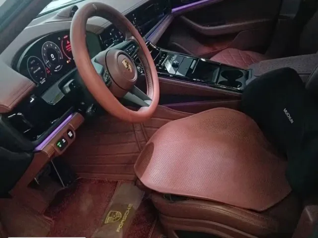 Porsche Panamera — Фото автомобиля 6