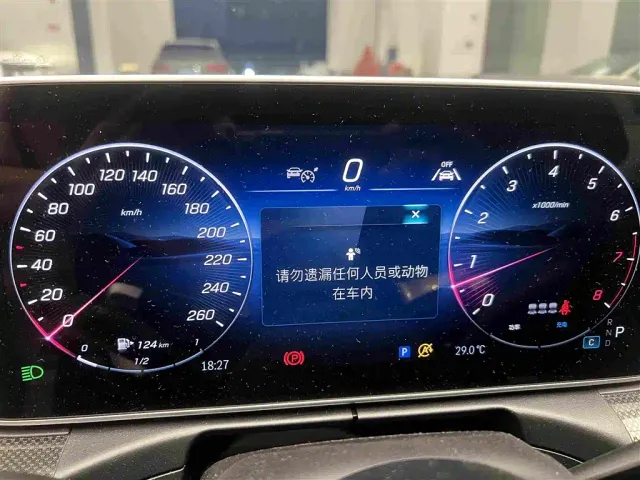 Mercedes-Benz C-Class — Фото автомобиля 16
