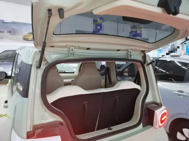 Wuling Hongguang Mini EV — Фото автомобиля 18